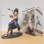 Figurine sasuke avec la boite de livraison