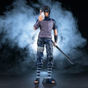 Figurine Itachi Uchiha avec son épée